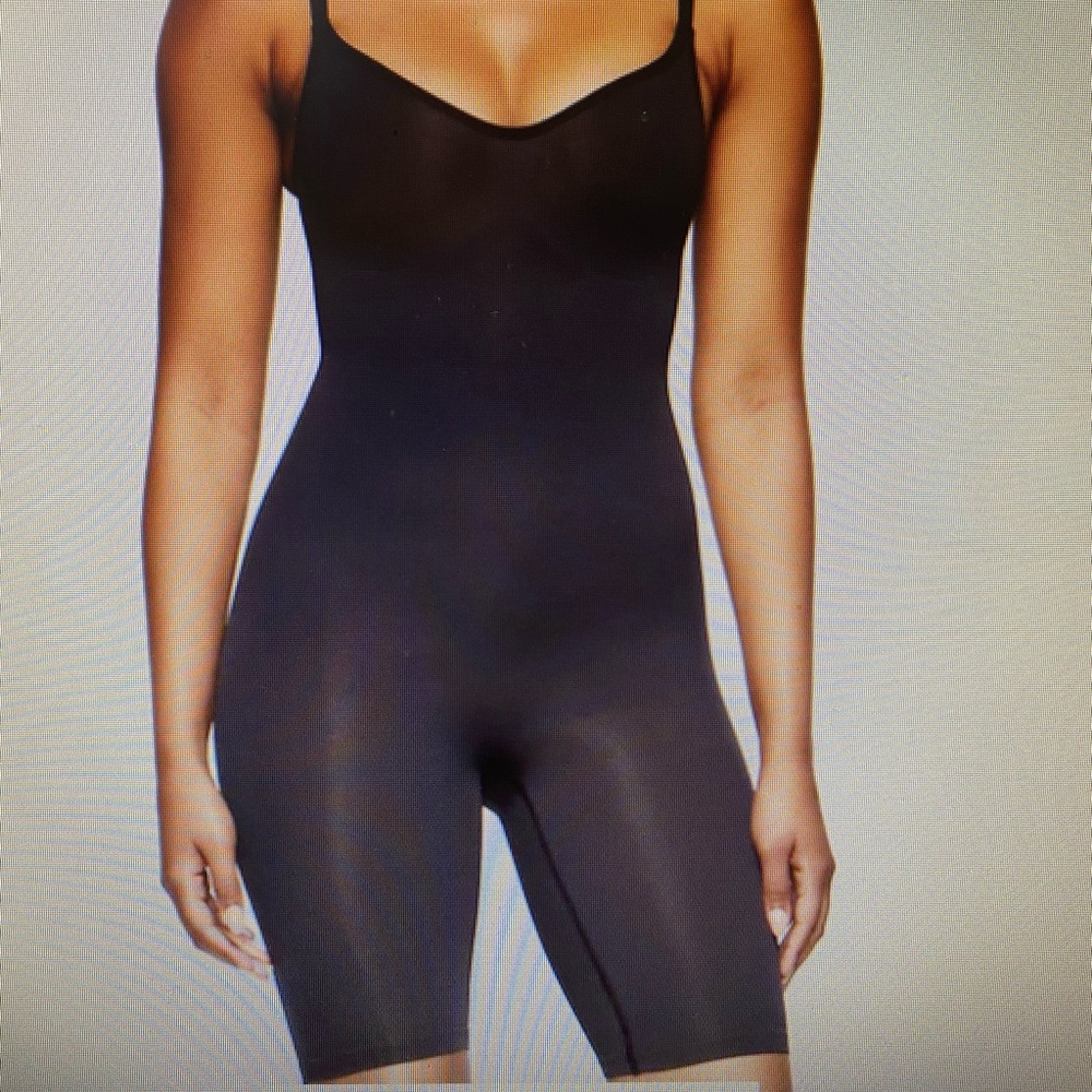COPY - Skim (Sculpting Body Suit Mid Thigh)